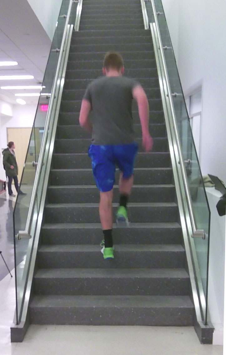 Shoe-mounted IMUs are used to study performance while running a staircase